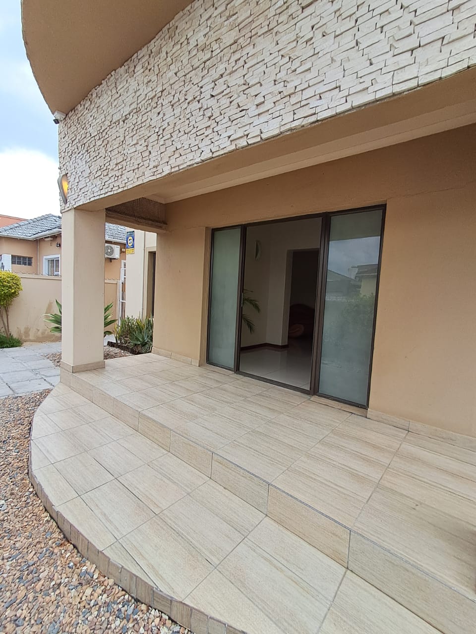 8 Bedroom Property for Sale in Vasco Estate Western Cape